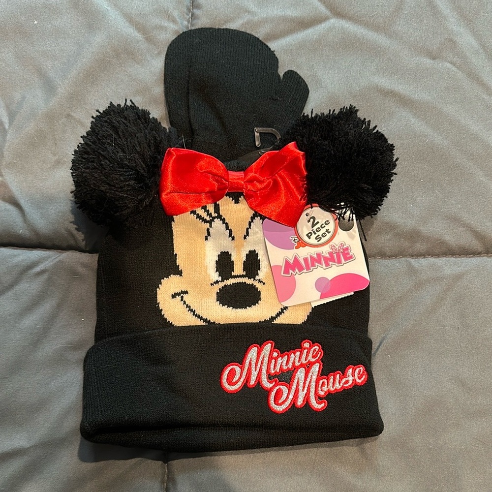 Toddler Minnie Mouse Pom-Pom Beanie with Mittens